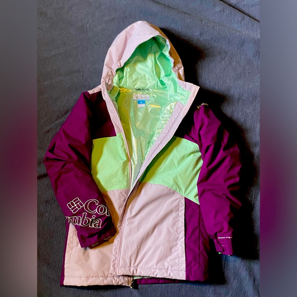 Girls Columbia Ski Coat, size XL (14)